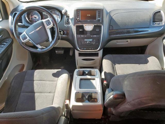 Chrysler Minivan Touring Image 10