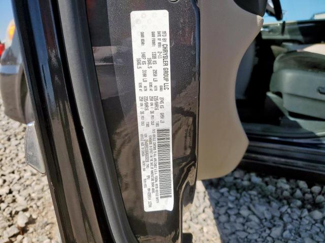 Chrysler Minivan Touring Image 5