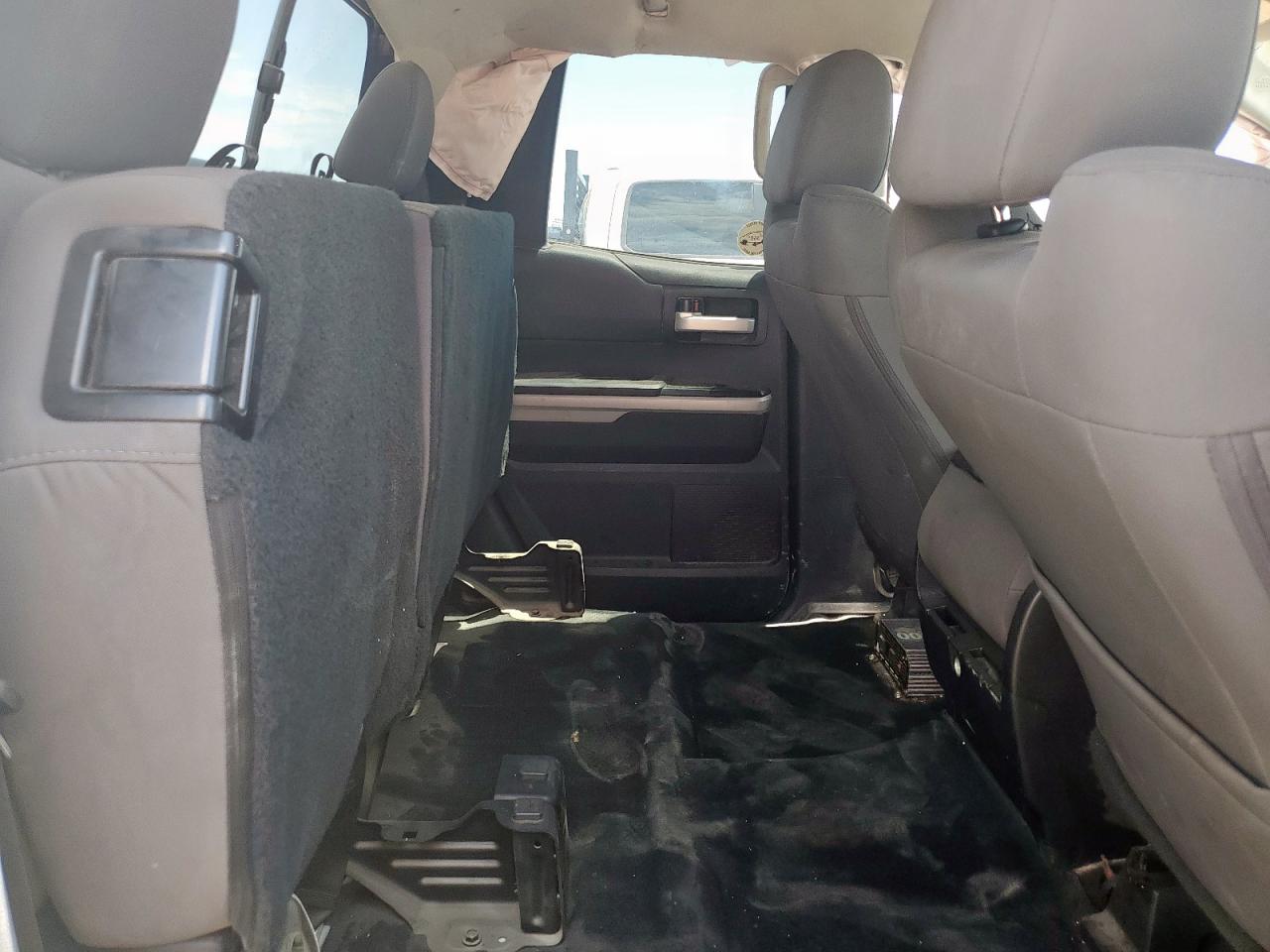 Toyota Tundra Double Cab Sr Image 6