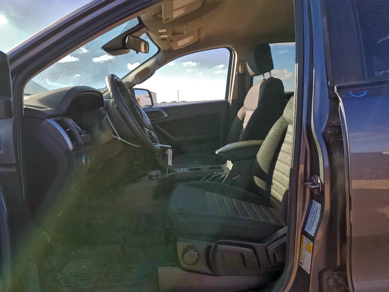 Ford Ranger Xl Image 5