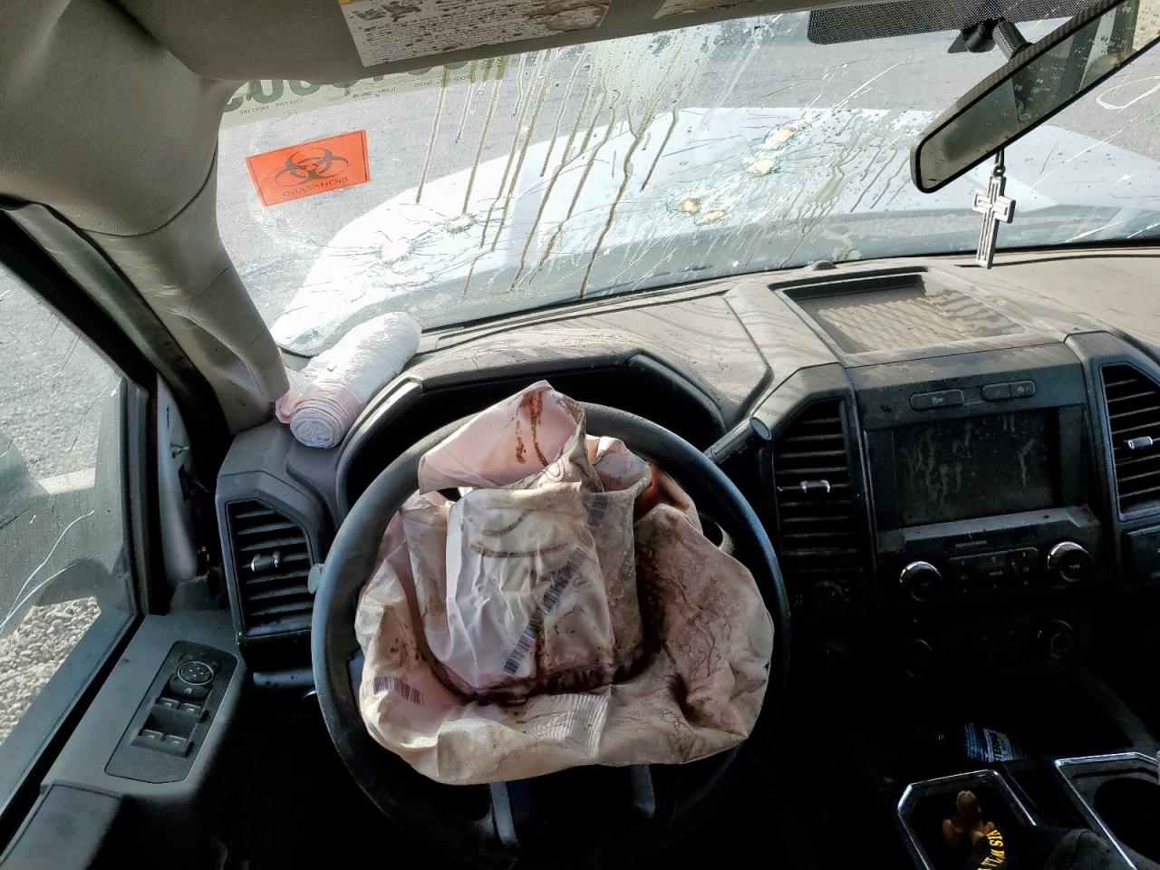 Ford F-150 Supercrew Image 6