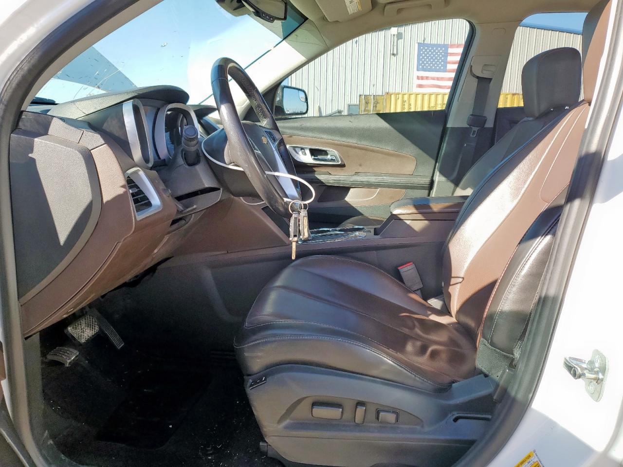 Chevrolet Equinox Ltz Image 2