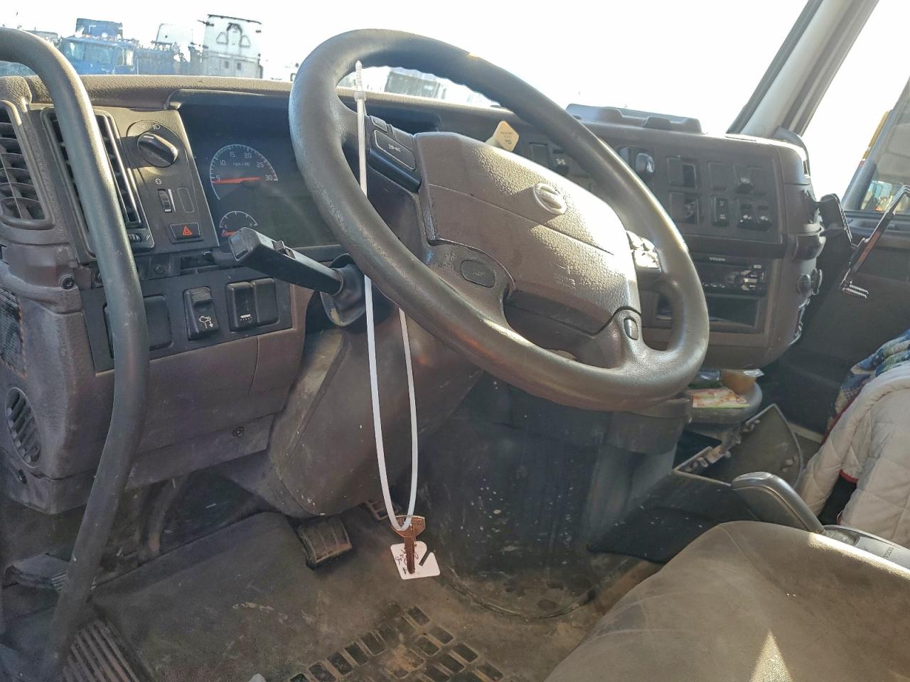 Volvo Vnl Vnl Image 2