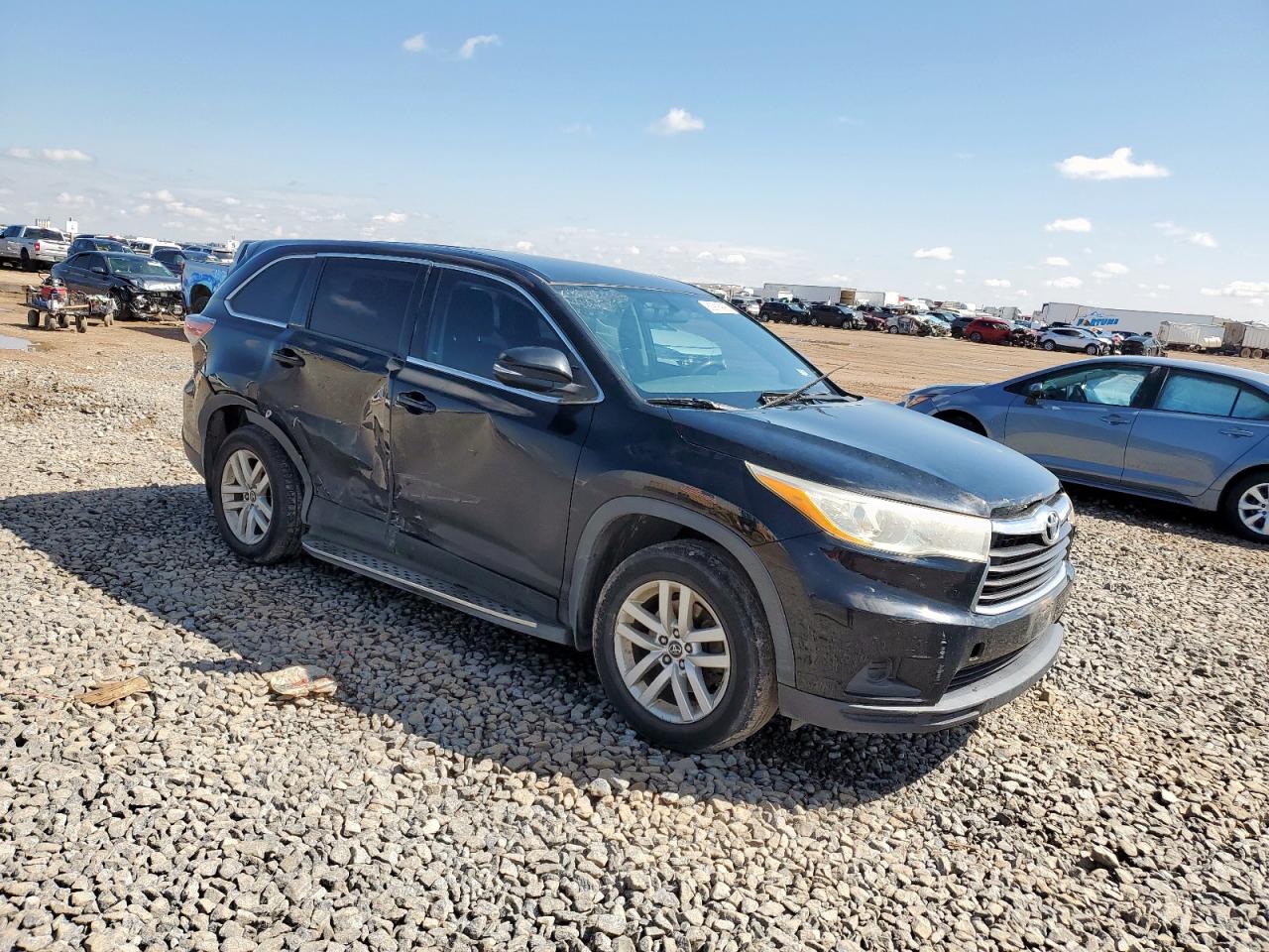 Toyota Highlander Le Image 4