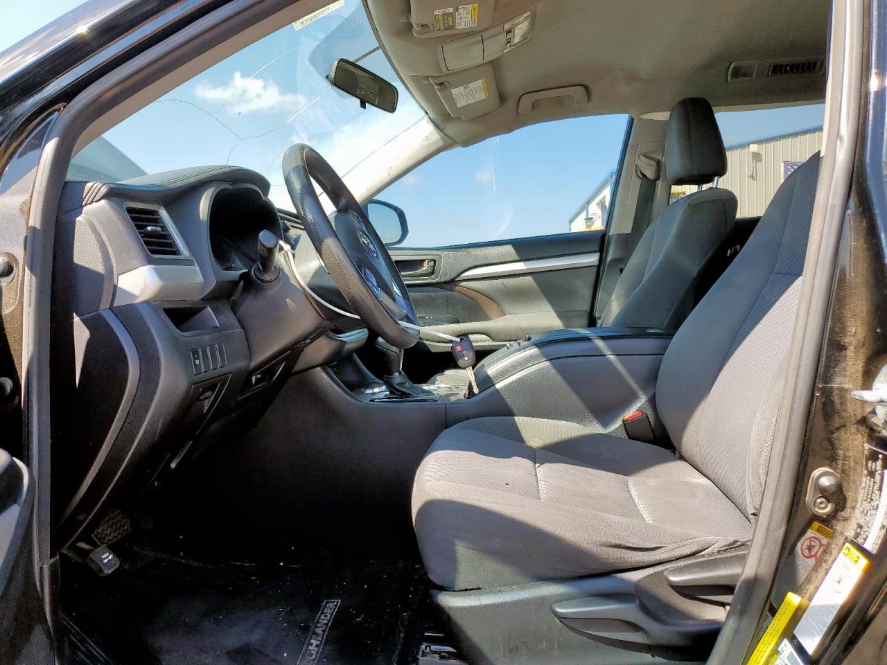 Toyota Highlander Le Image 5