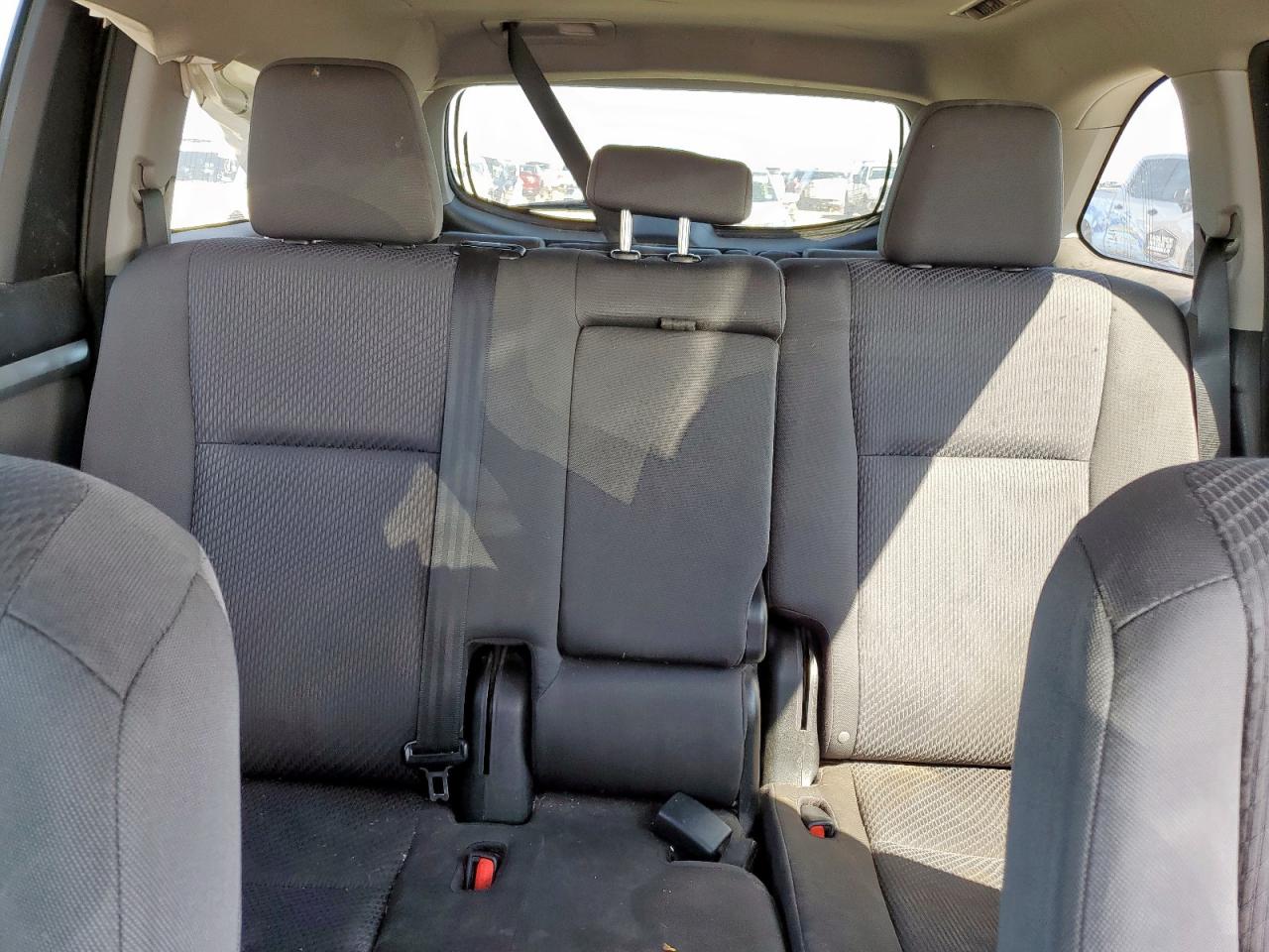 Toyota Highlander Le Image 7