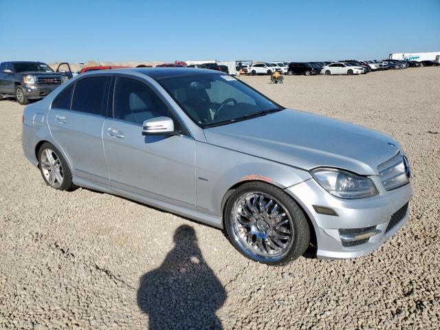 Mercedes-Benz C-Class 250 Image 2