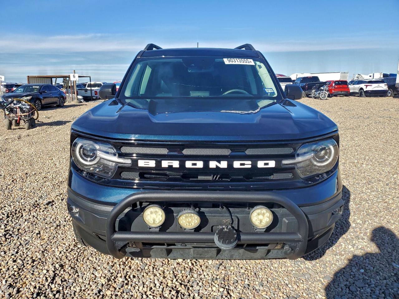 Ford Bronco Outer Banks Image 3