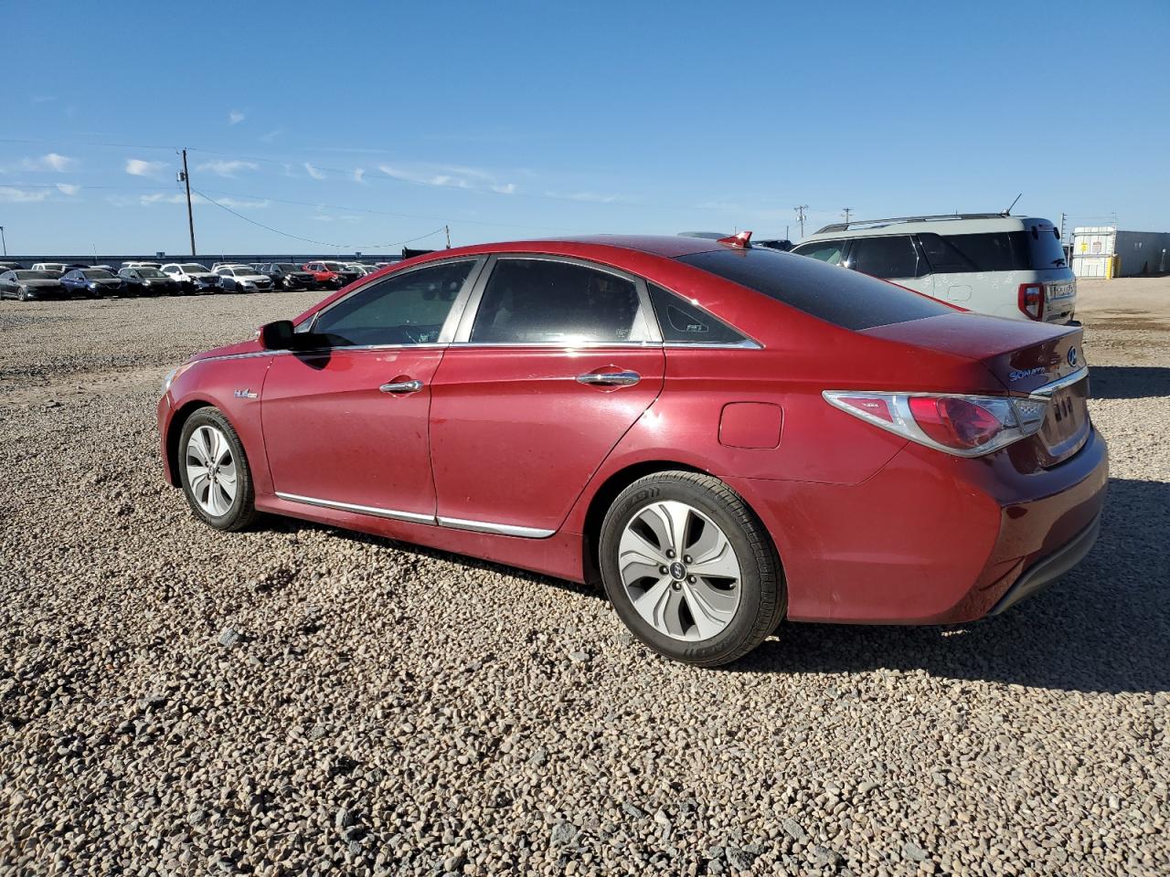 Hyundai SONATA Hybrid Image 2
