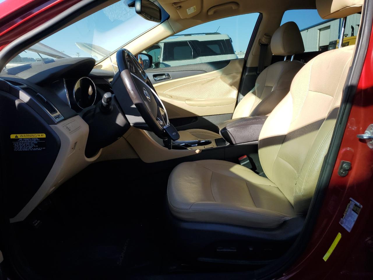 Hyundai SONATA Hybrid Image 12