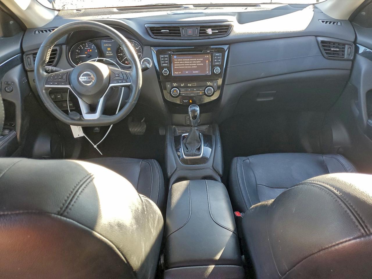 Nissan Rogue S Image 4