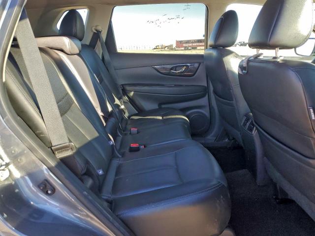 Nissan Rogue S Image 13