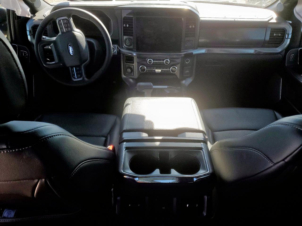 Ford F-150 Lariat Image 9