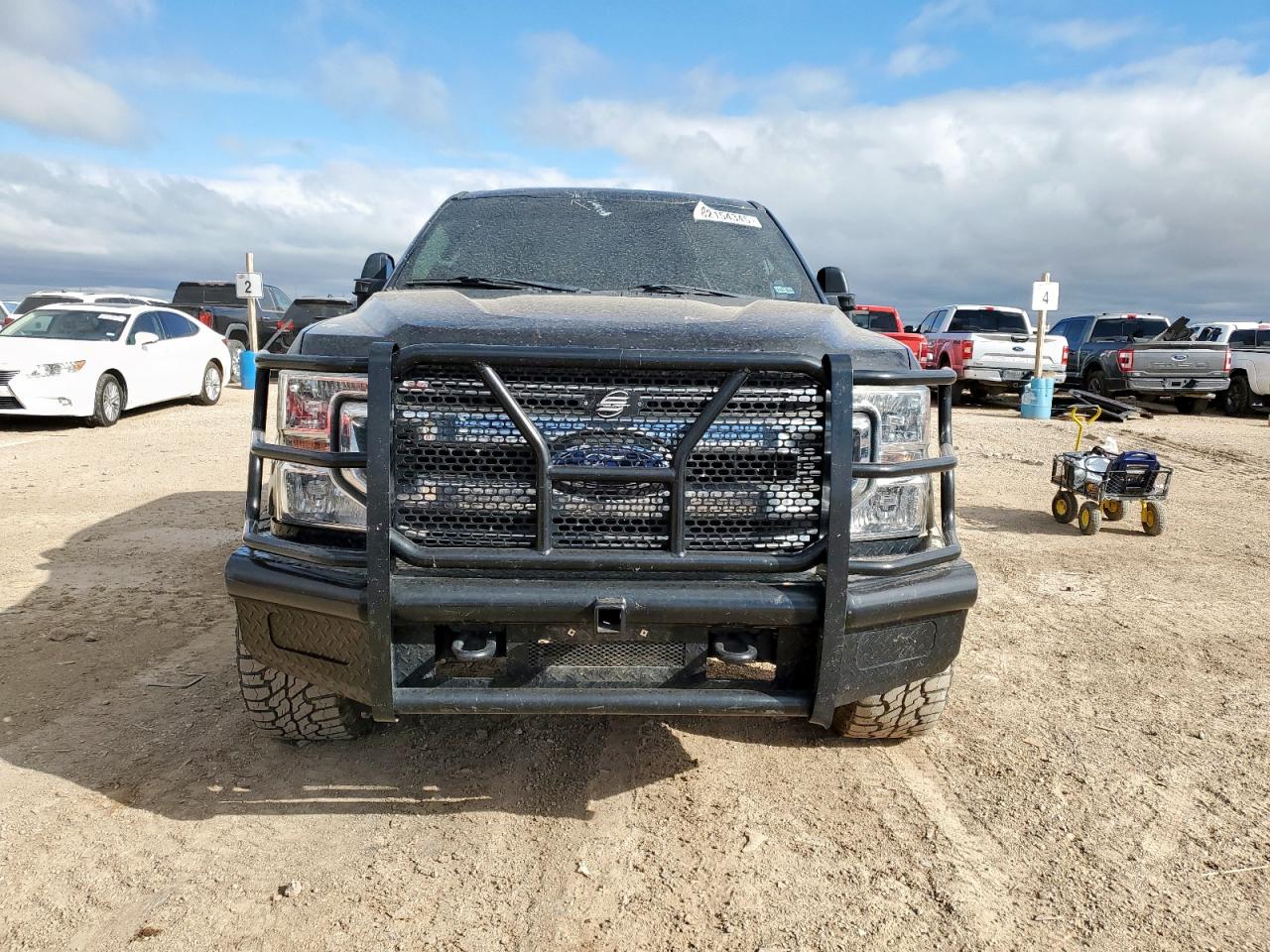 Ford F-250 Super Duty Image 7