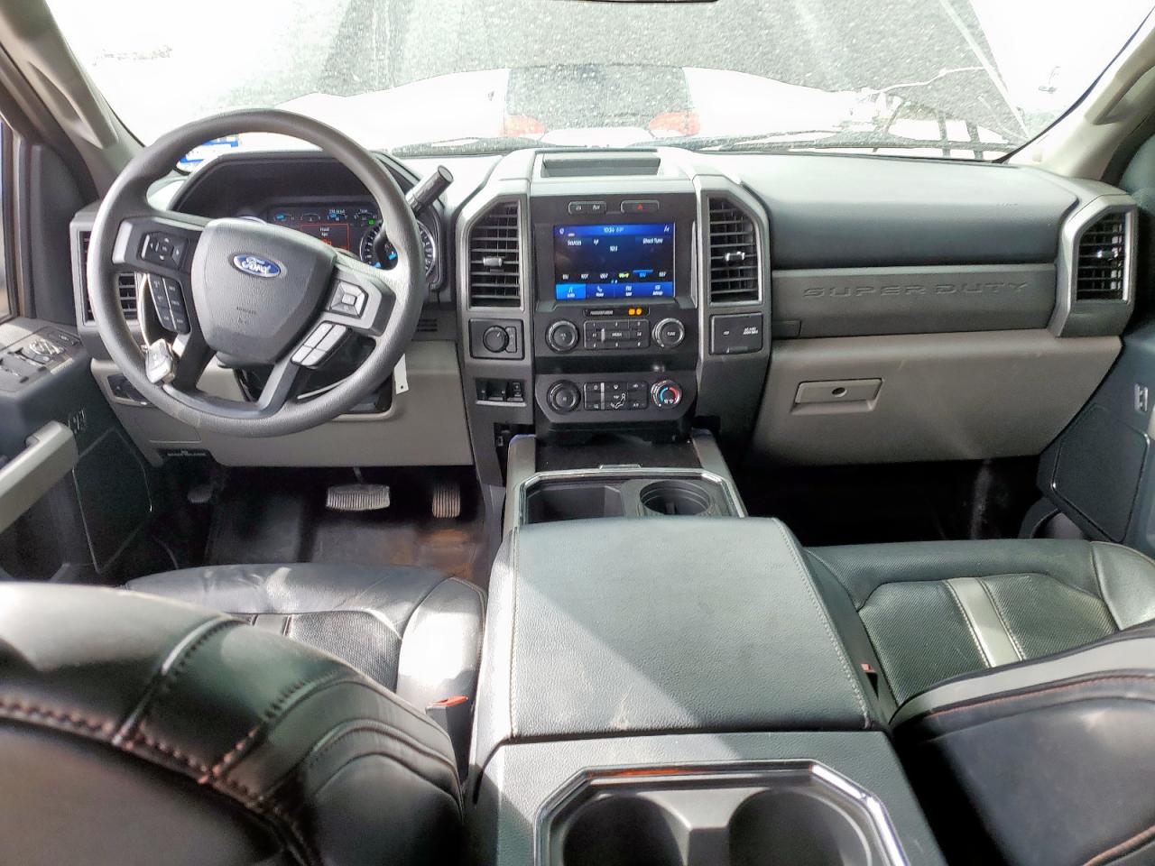 Ford F-250 Super Duty Image 2