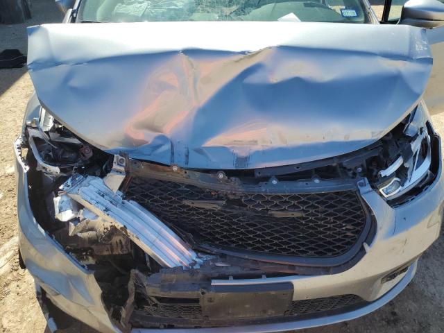 Chrysler Pacifica Touring L Image 13