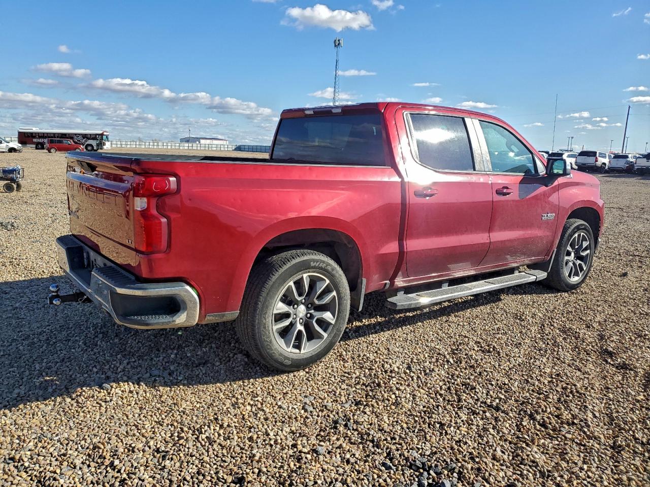 Chevrolet Silverado K1500 Lt Image 3