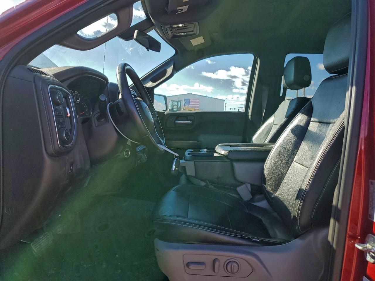 Chevrolet Silverado K1500 Lt Image 7