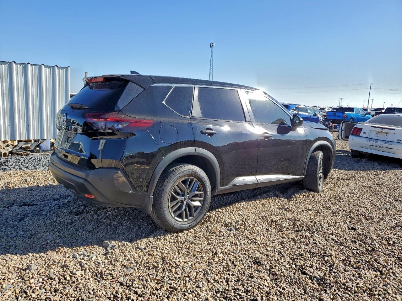 Nissan Rogue S Image 12