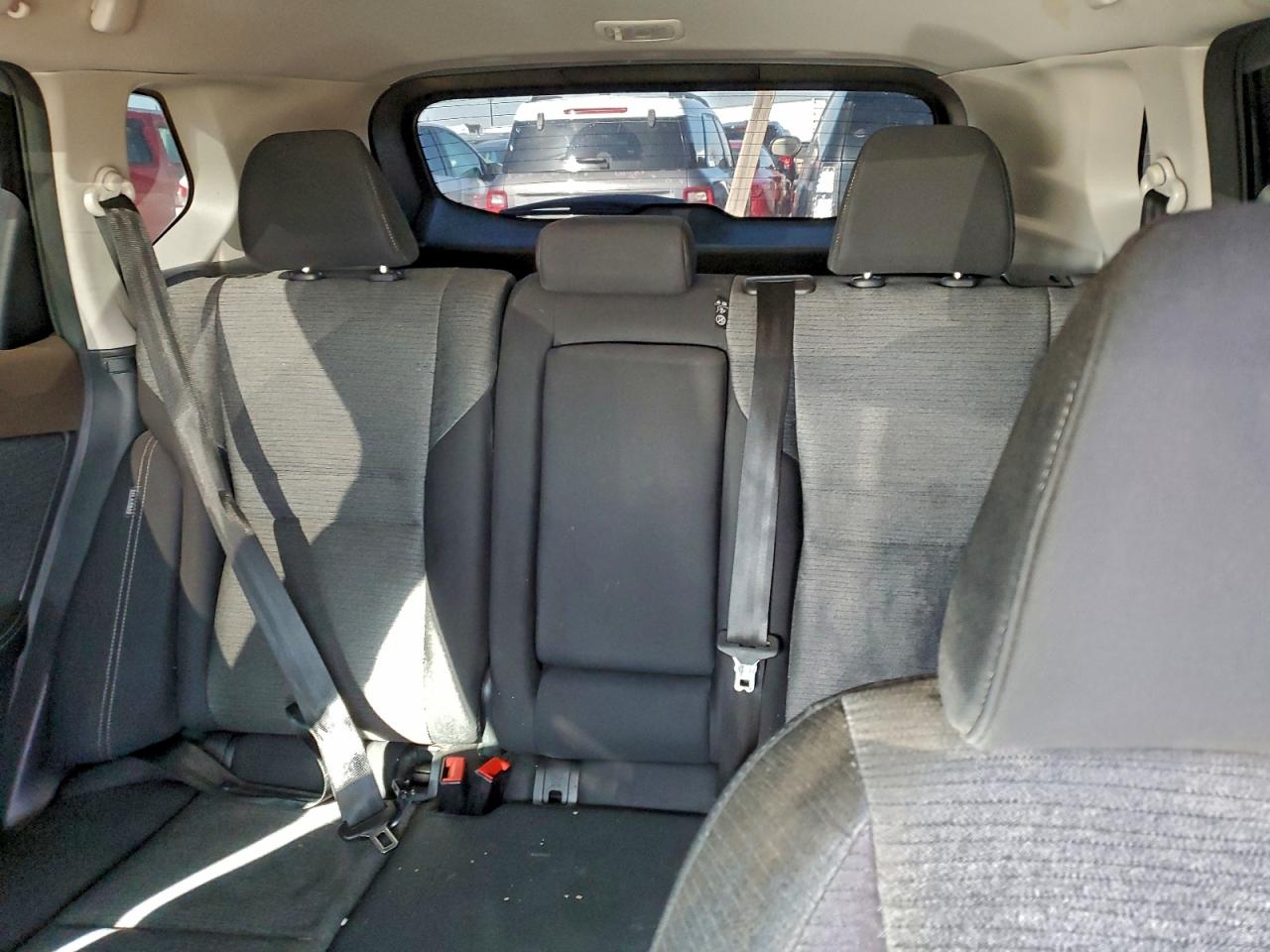 Nissan Rogue S Image 2