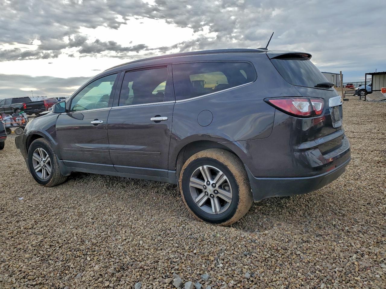 Chevrolet Traverse Lt Image 2