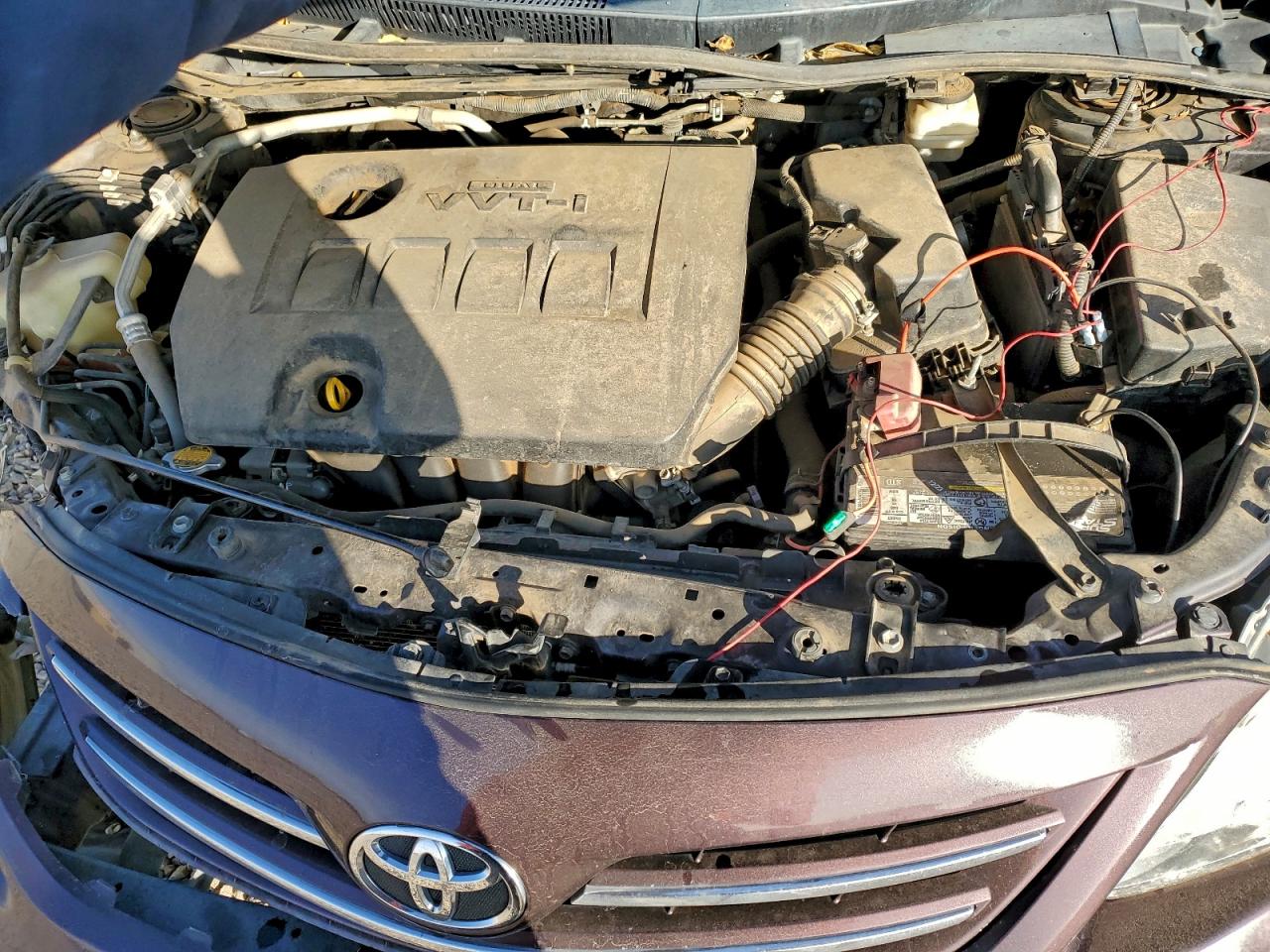 Toyota Corolla Base Image 10