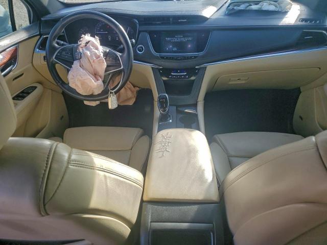 Cadillac XT5 Luxury Image 10