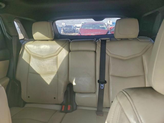 Cadillac XT5 Luxury Image 3