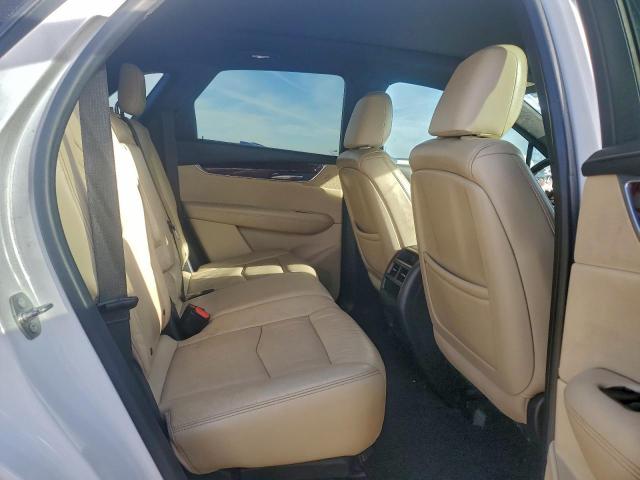 Cadillac XT5 Luxury Image 11