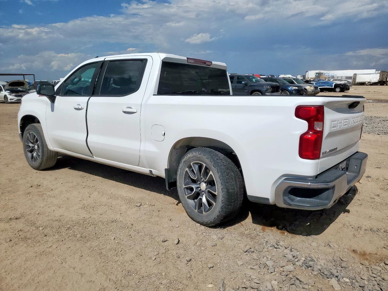 Chevrolet Silverado K1500 Lt Image 6