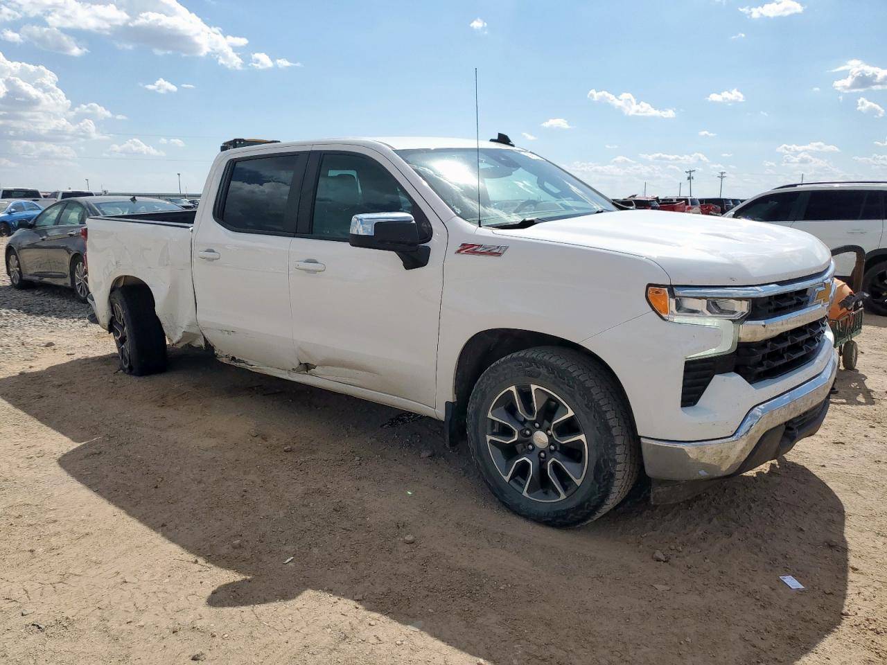 Chevrolet Silverado K1500 Lt Image 4