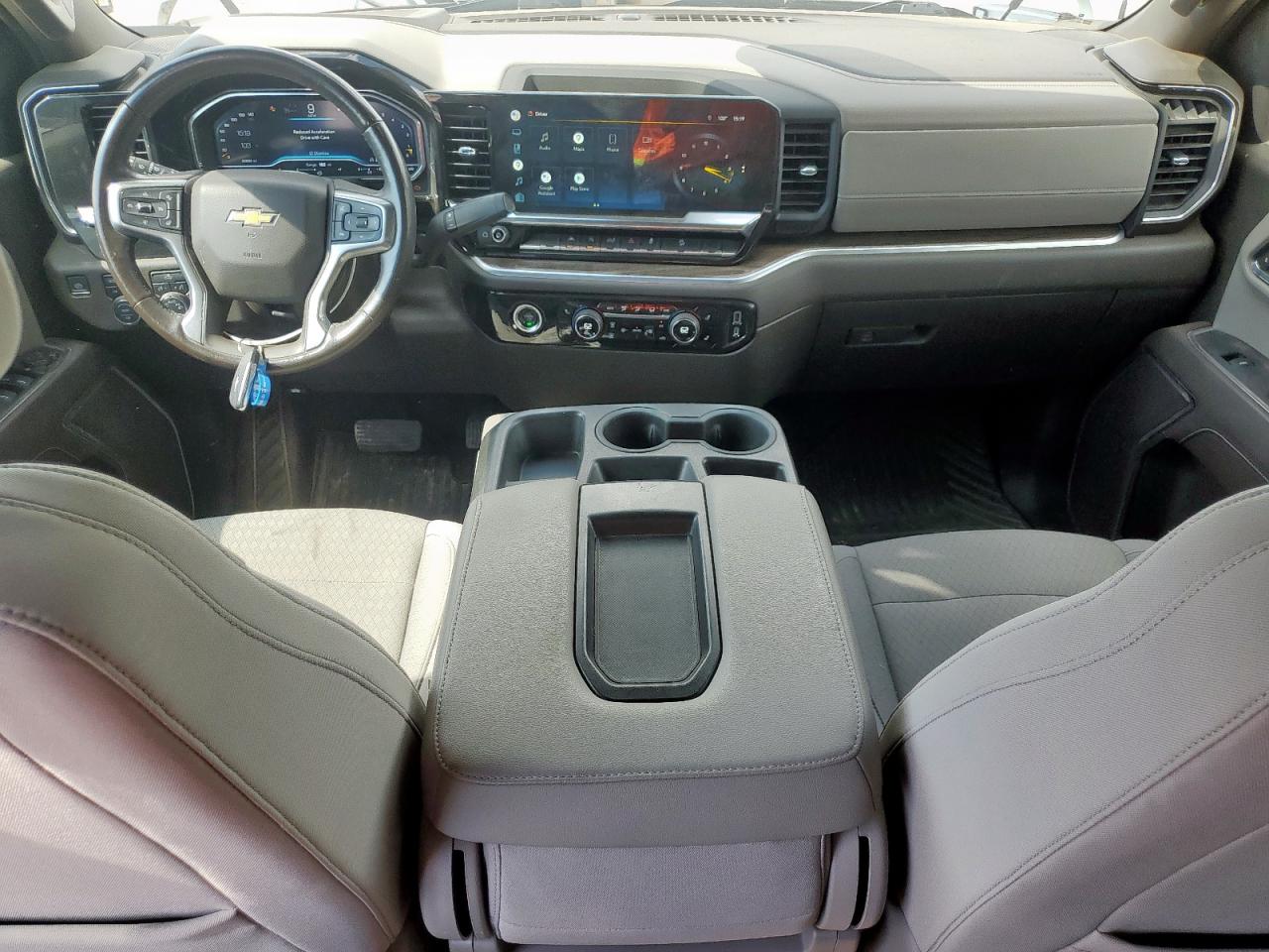 Chevrolet Silverado K1500 Lt Image 10