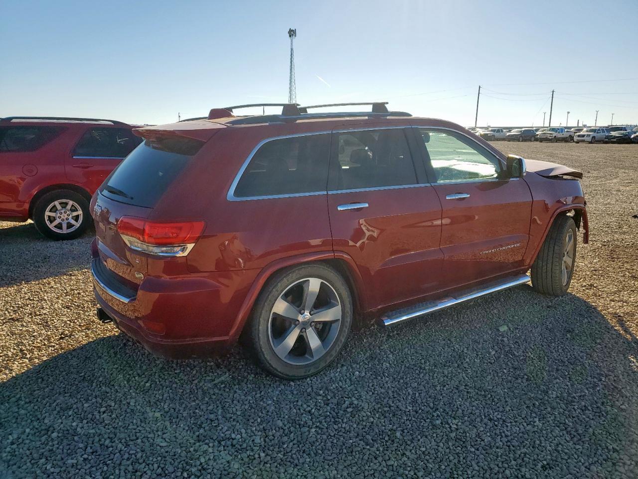 Jeep Grand Cherokee Overland Image 2