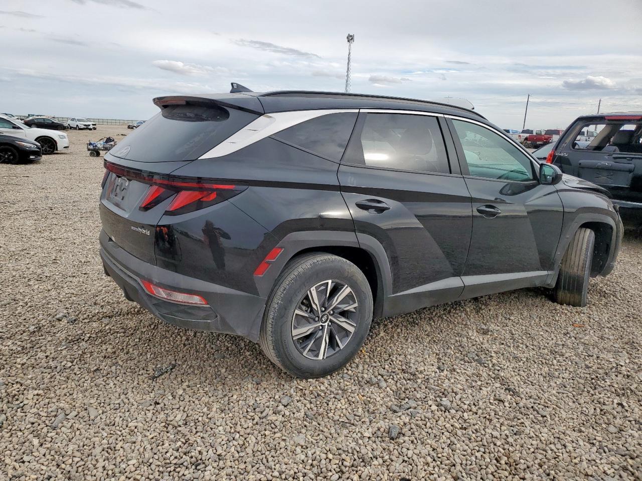 Hyundai TUCSON Blue Image 7