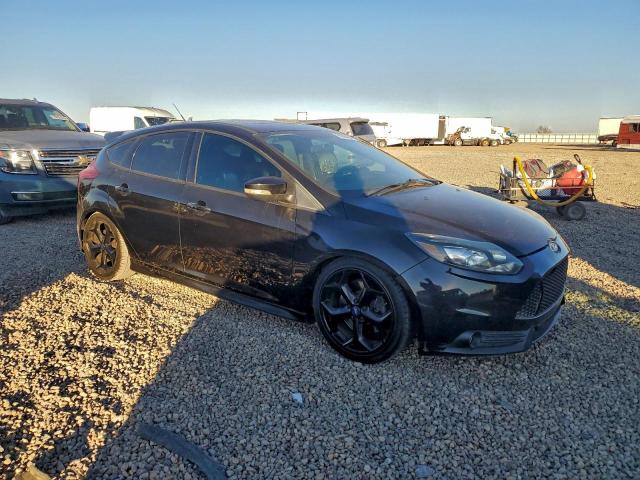 Ford Focus St Image 6