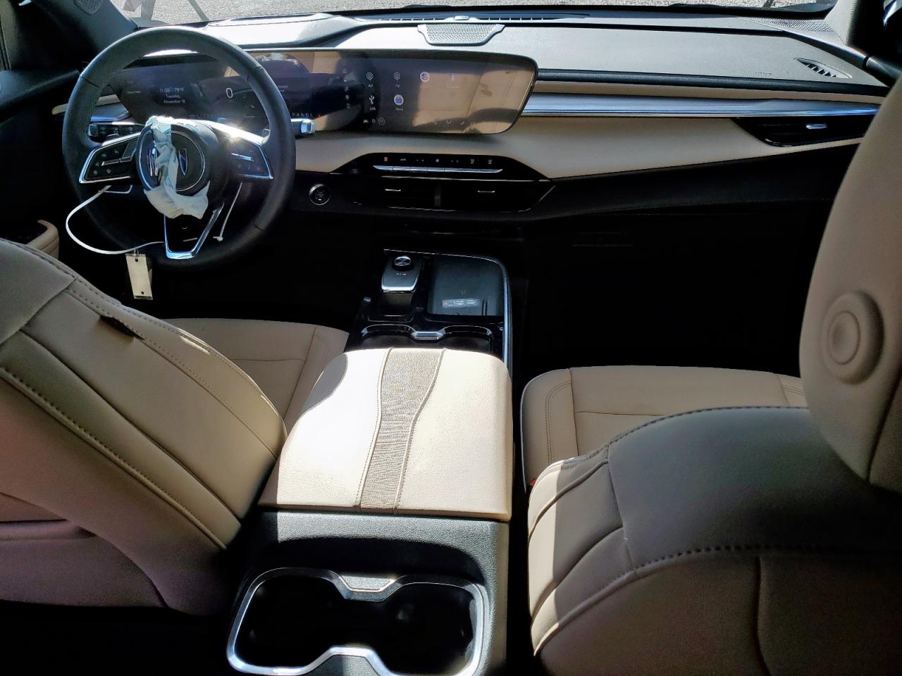 Buick Enclave Preferred Image 7