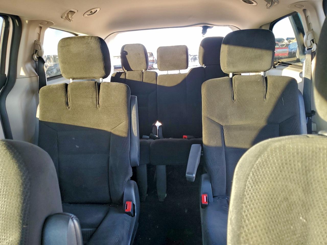 Dodge Caravan Se Image 3