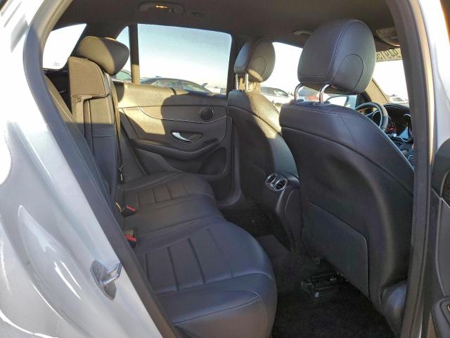 Mercedes-Benz GLC 300 Image 10