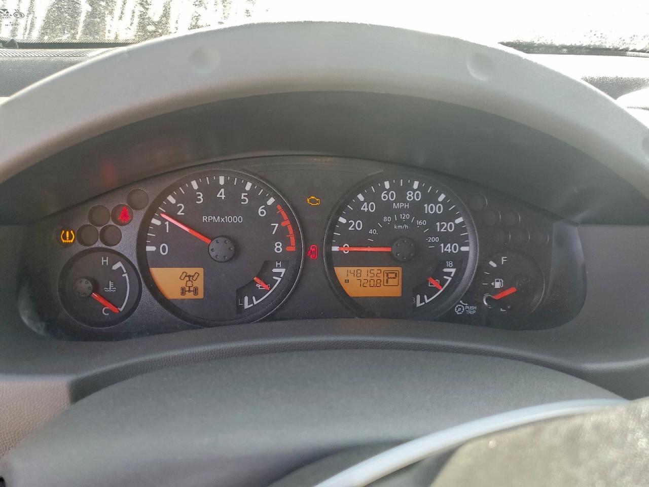 Nissan Xterra Off Road Image 4