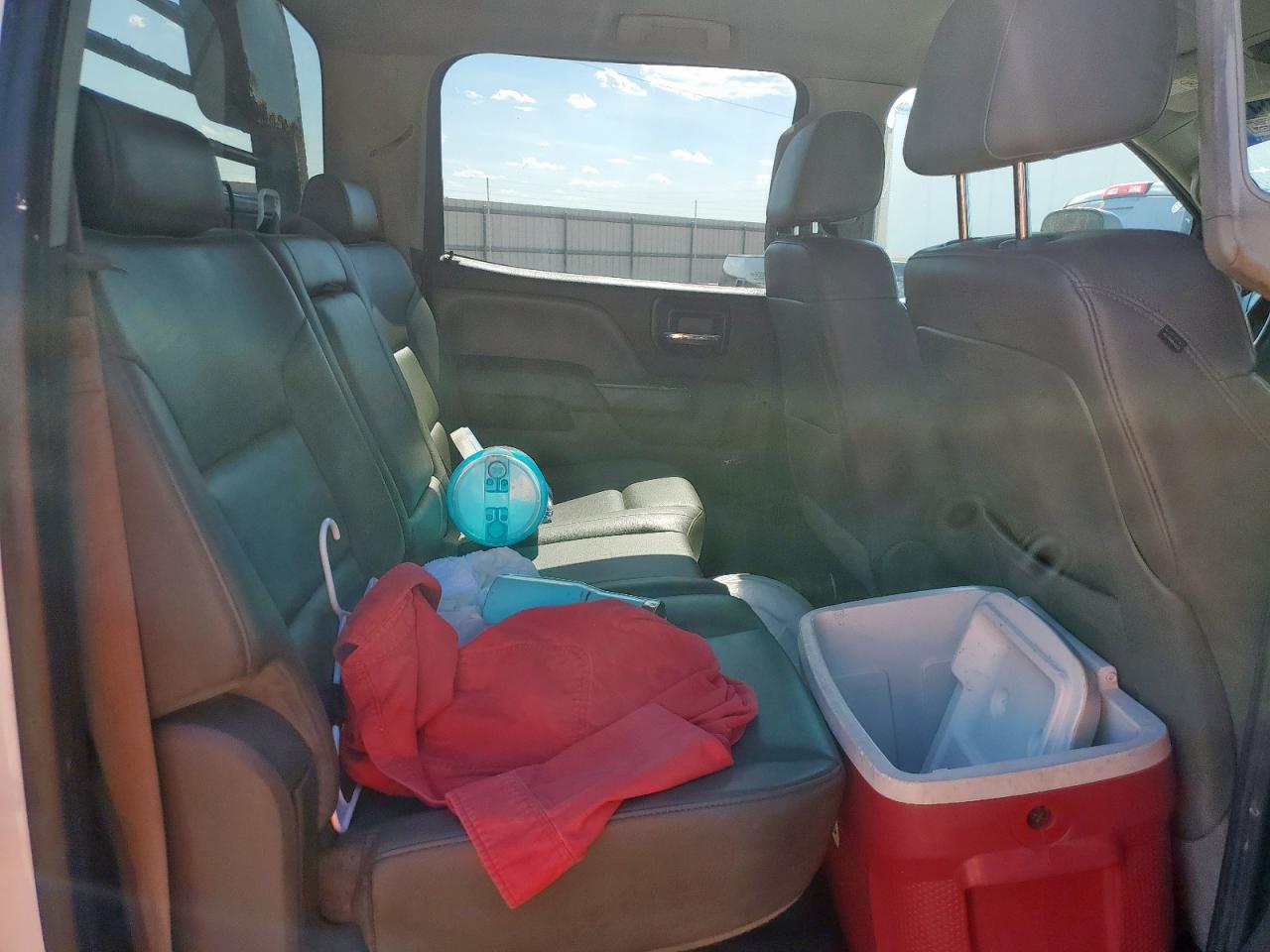 Chevrolet Silverado C3500 Image 12