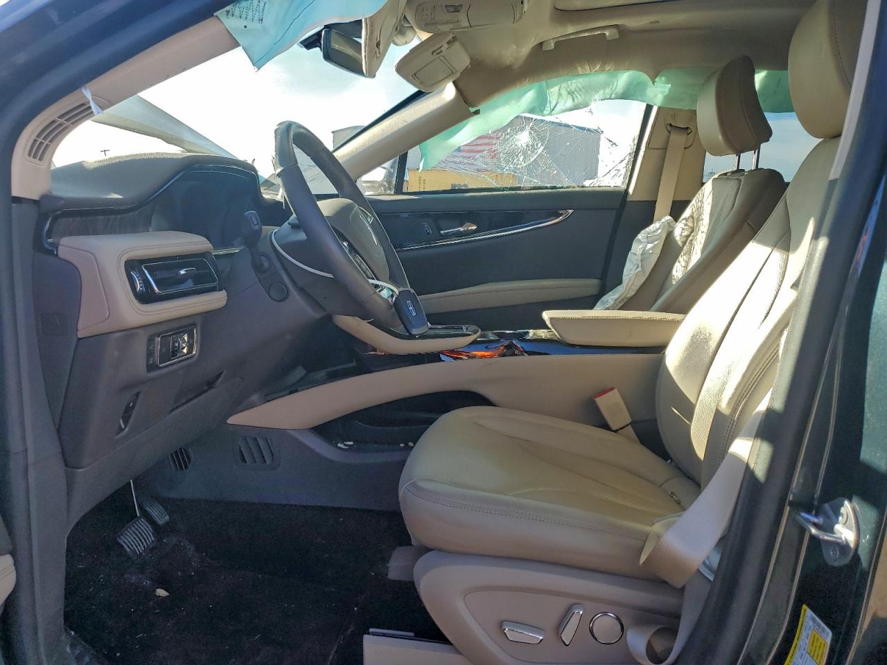 Lincoln Nautilus Reserve Image 12