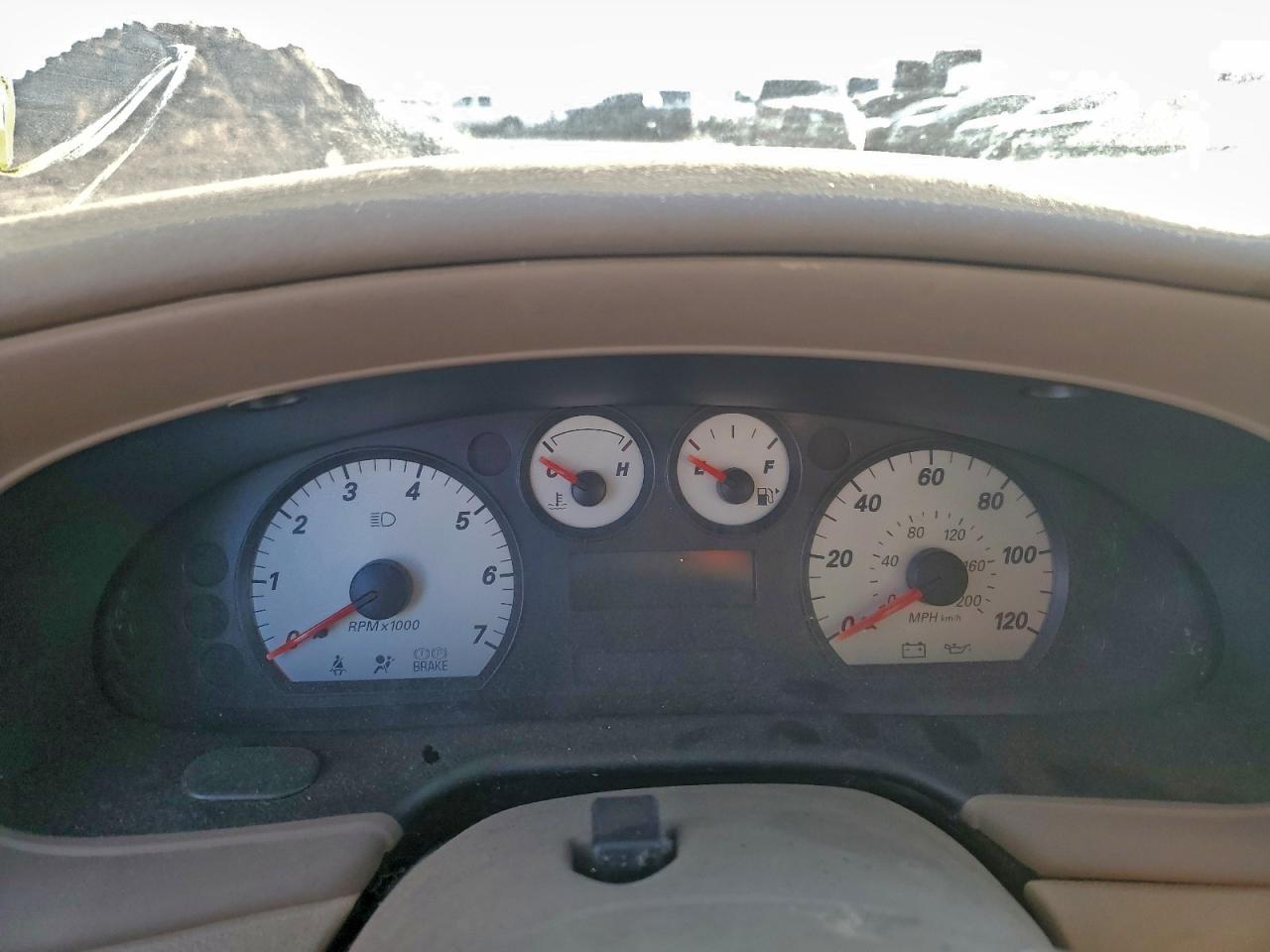 Ford Taurus Sel Image 5