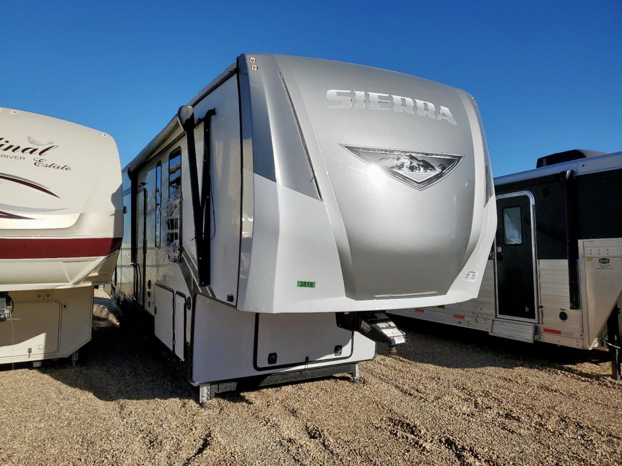 Samwatyltd 5th Wheel Image 1