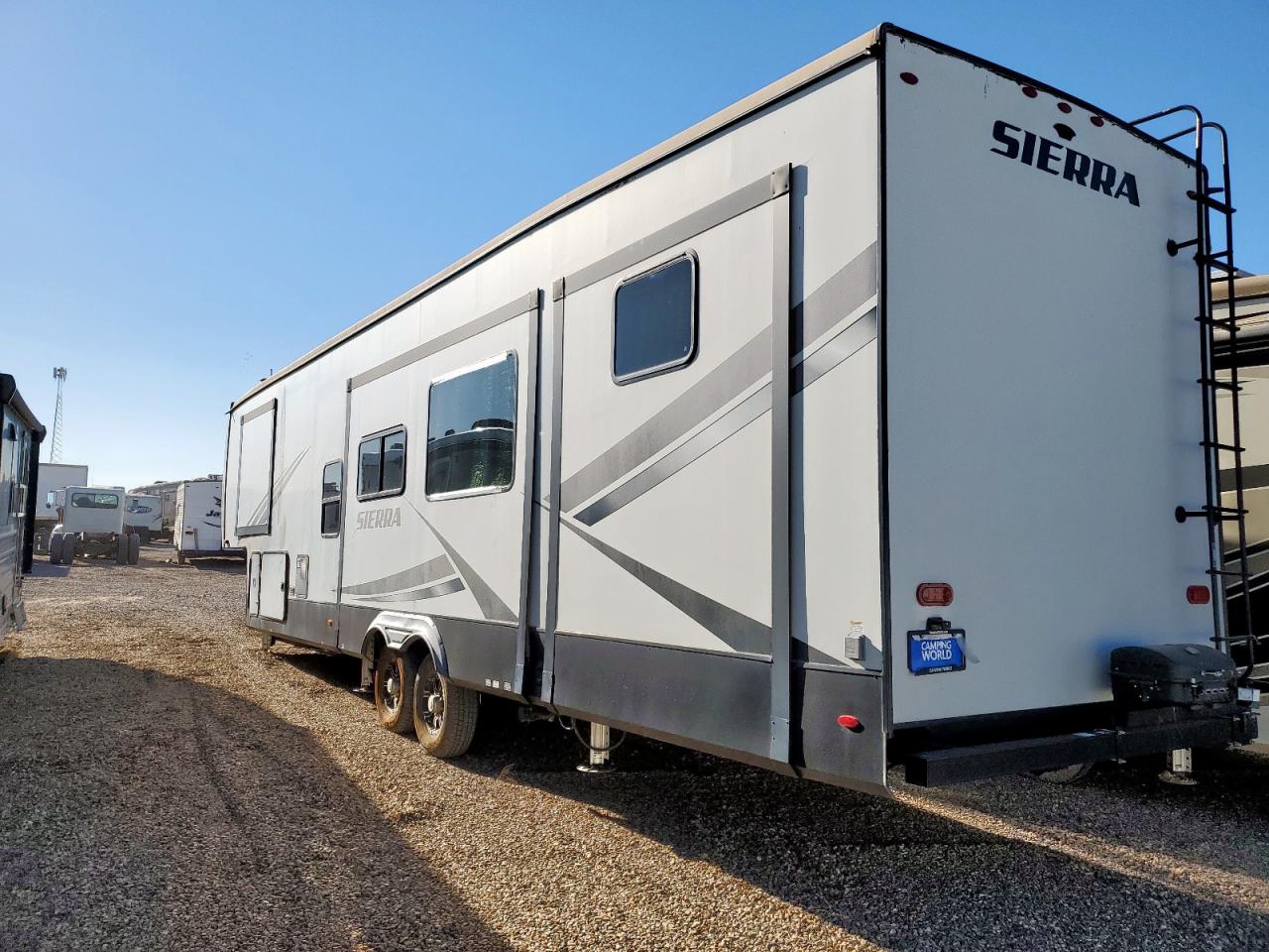 Samwatyltd 5th Wheel Image 3