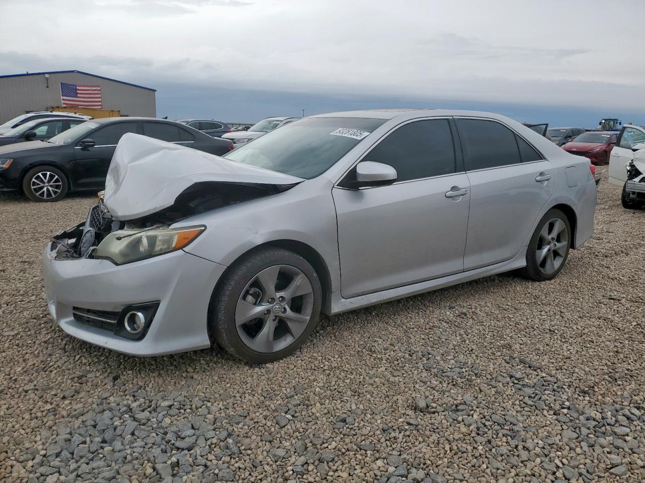 Toyota Camry Se Image 1