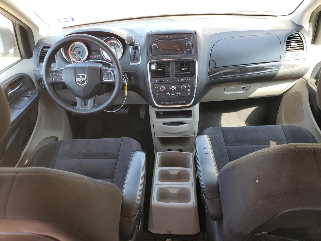 Dodge Caravan Se Image 3