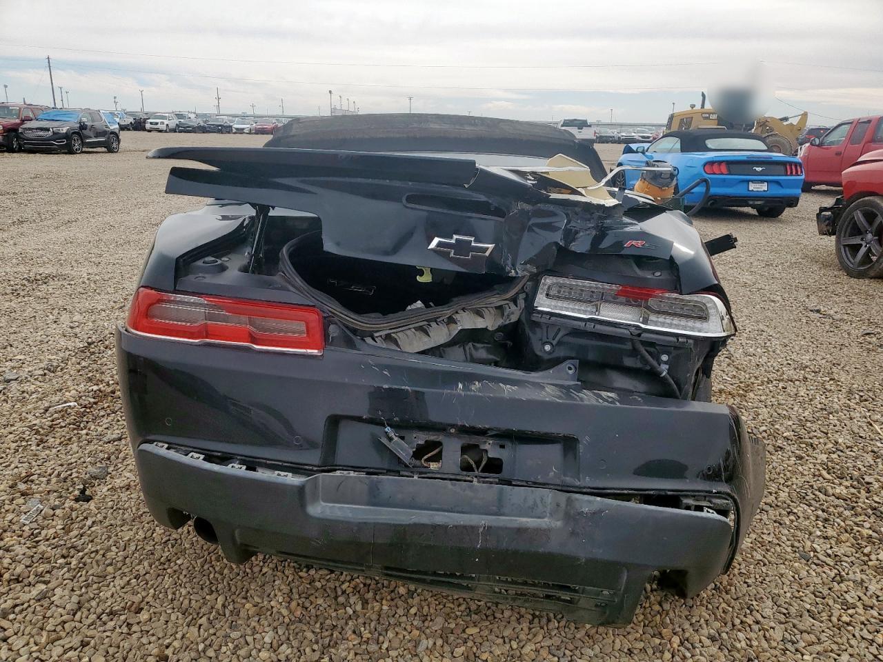 Chevrolet Camaro Lt Image 9