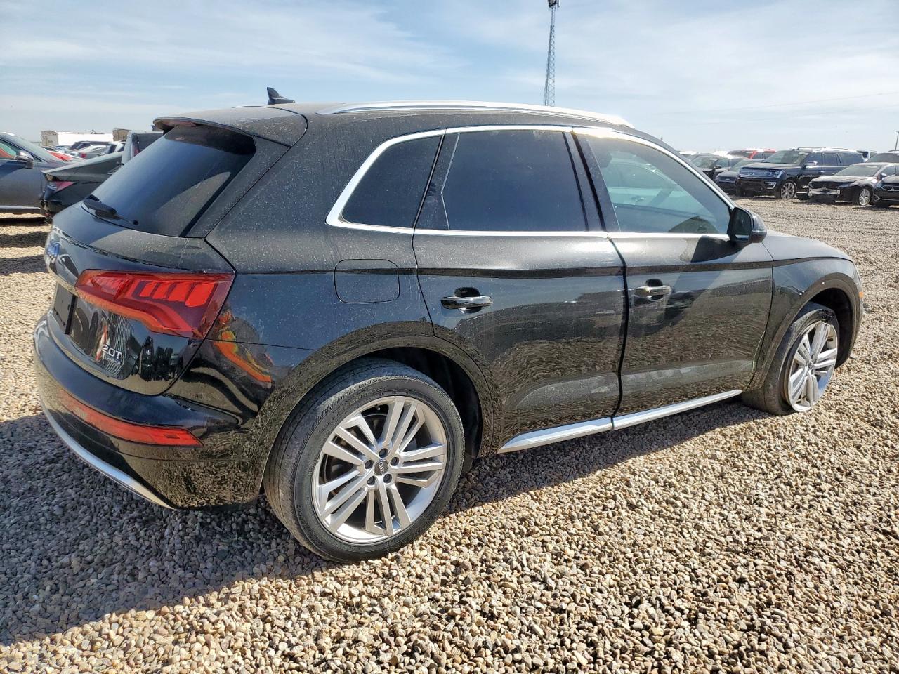 Audi Q5 Premium Plus Image 2