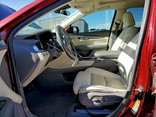 Cadillac XT5 Luxury Image 2