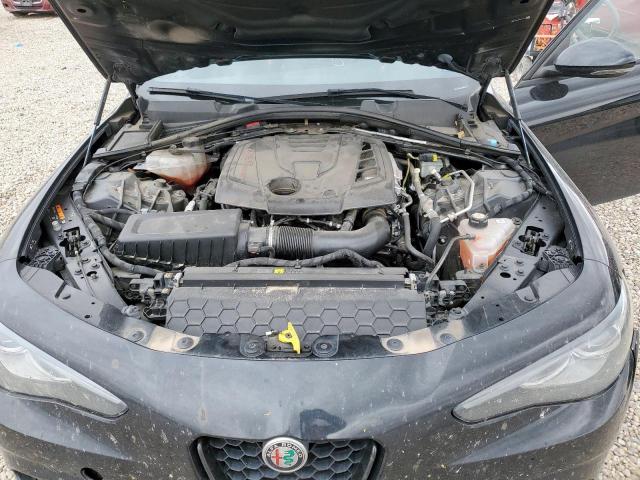 Alfa Romeo Giulia Image 10